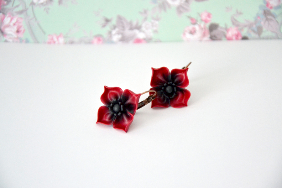 Poppy flower polymer clay earrings 3
